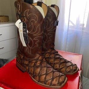 Cody James big bass/pirarucu